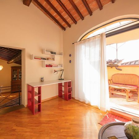 Loft Elegance Lägenhet Pistoia Exteriör bild