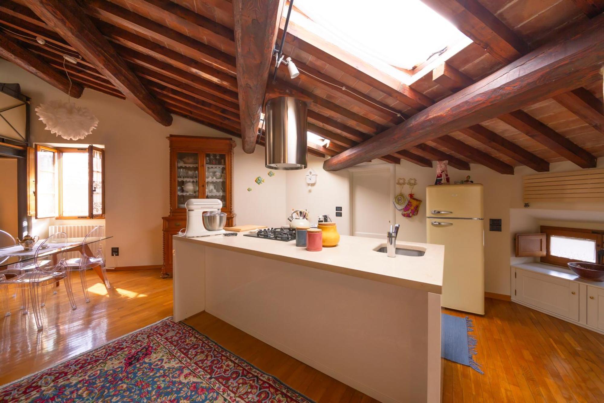 Loft Elegance Lägenhet Pistoia Exteriör bild